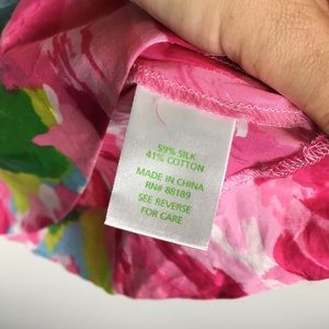 Lilly Pulitzer Tops - Lily Pulitzer rose first impressions tank top XS Lilly Pulitzer Tops - Lily Pulitzer rose first impressions tank top XS